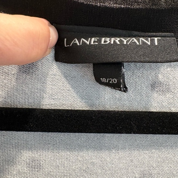 Lane Bryant Elegant Black Polka Dot V-Neck Sweater size 18/20 - Picture 9 of 9